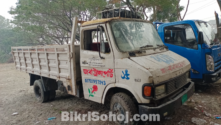 TaTa 407 pickup Van